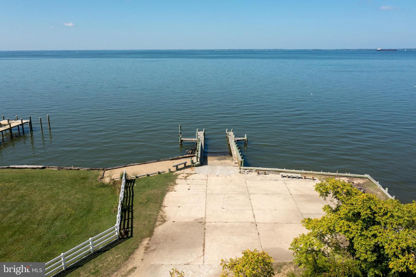 208 Tower Dr