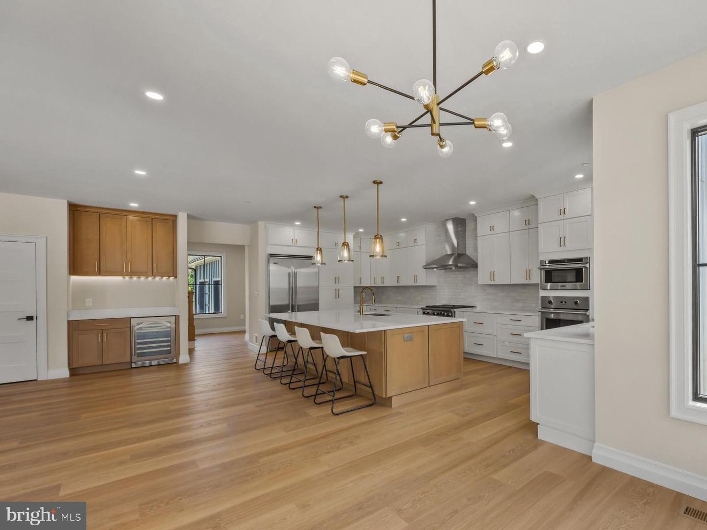 208 Tower Dr