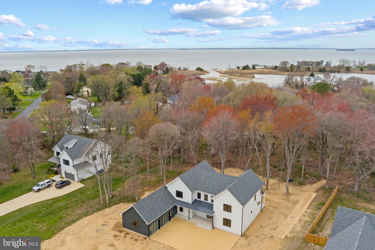 208 Tower Dr