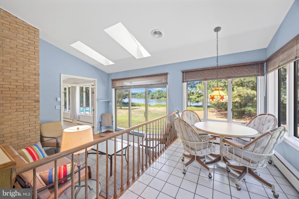 130 Tanners Point Dr