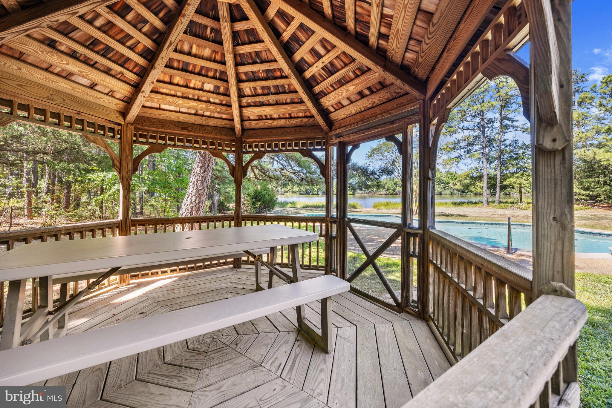 130 Tanners Point Dr