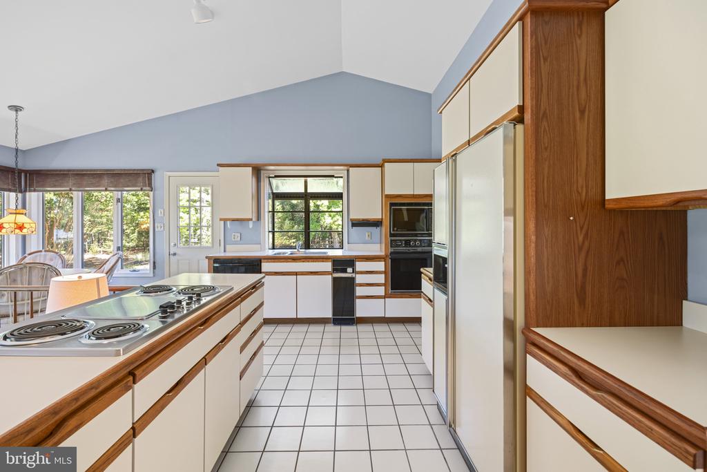 130 Tanners Point Dr
