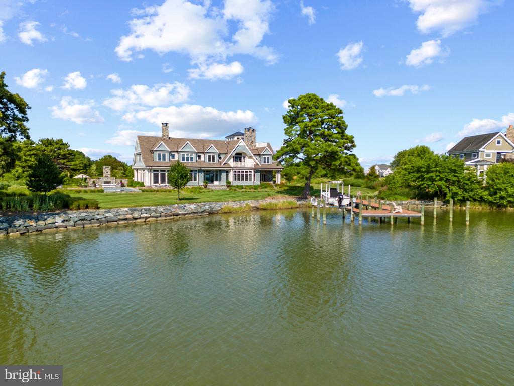 101 Cove Creek Ct