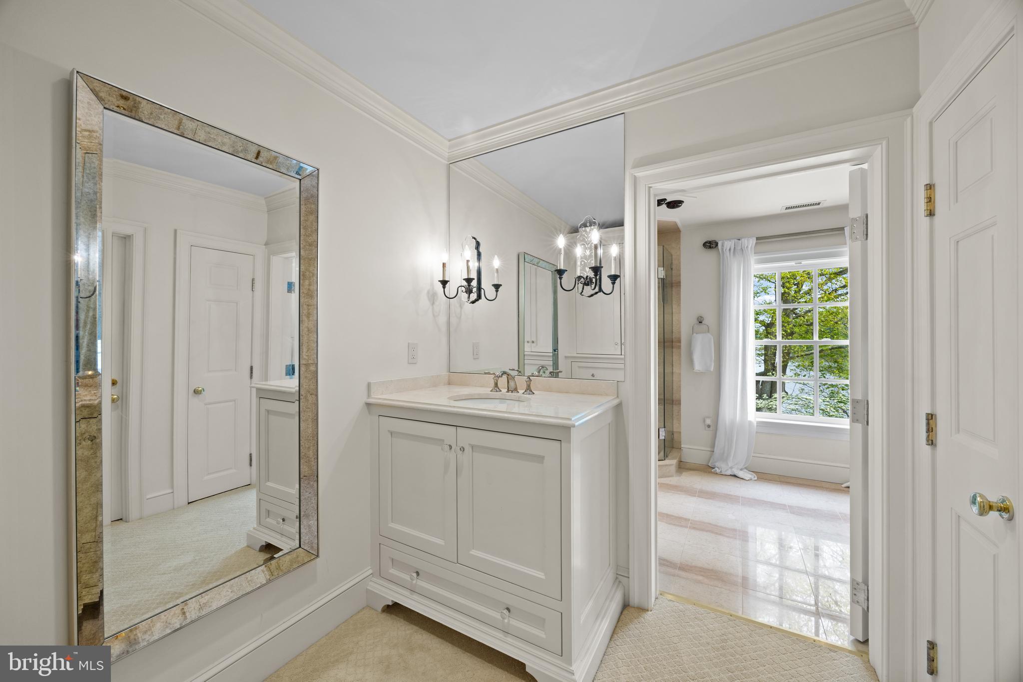 210 Corsica Point Ln