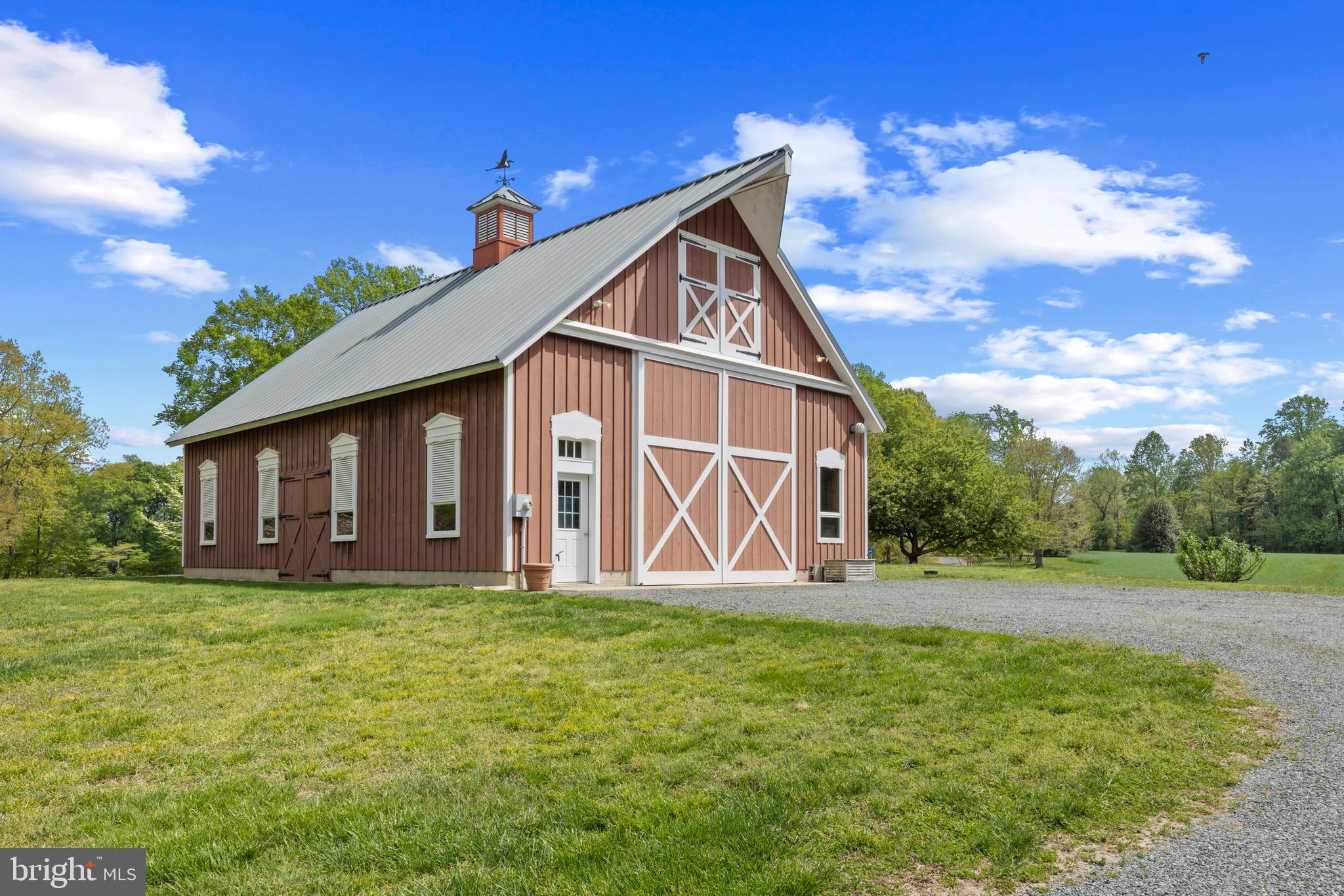 210 Corsica Point Ln