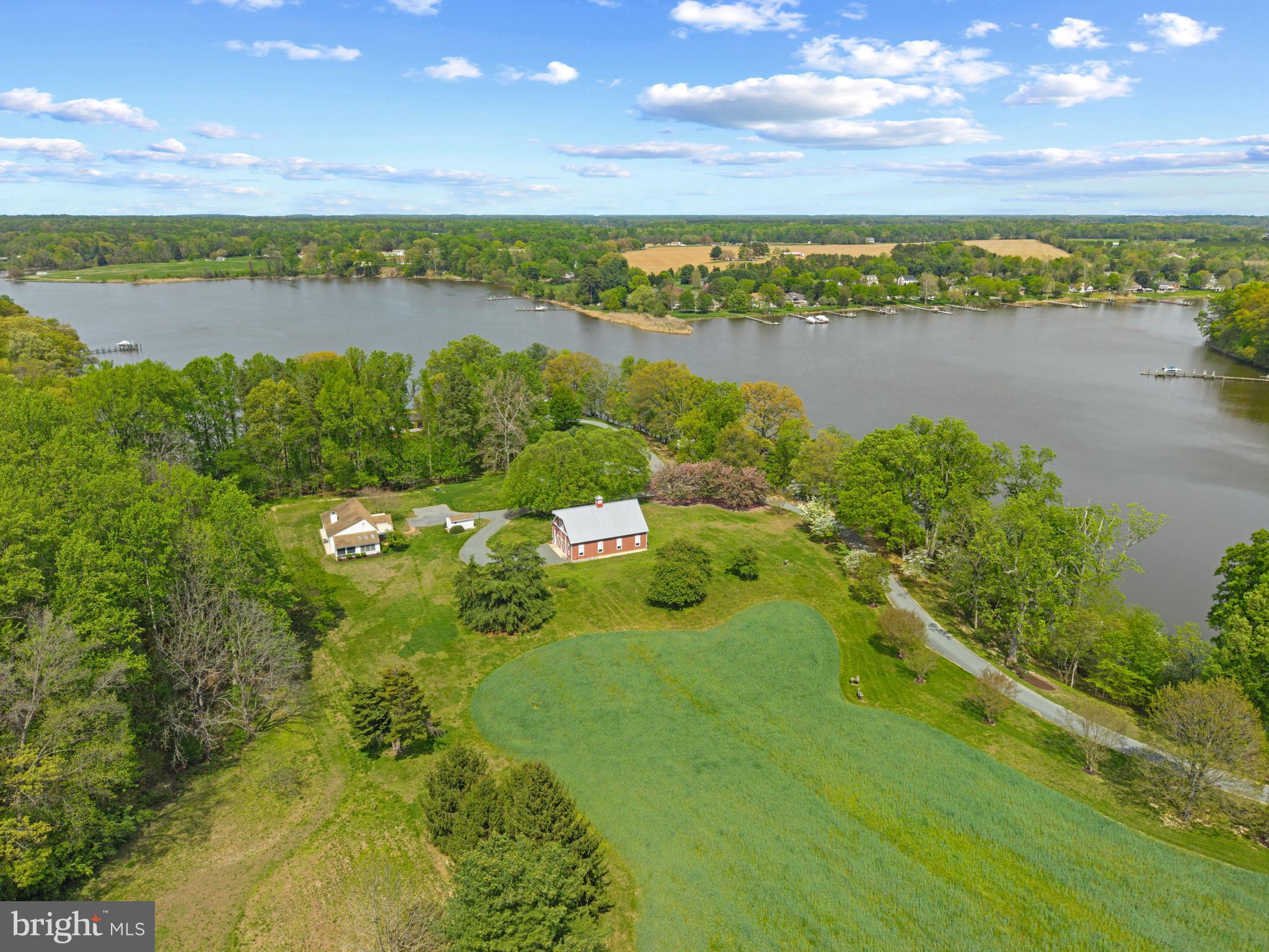 210 Corsica Point Ln