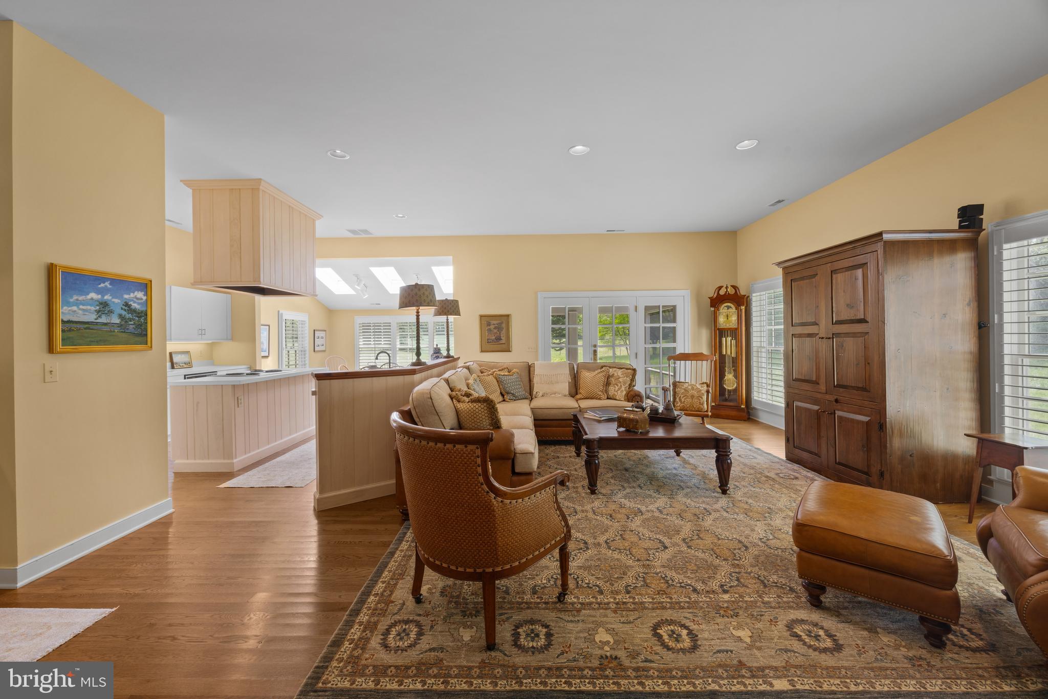 210 Corsica Point Ln