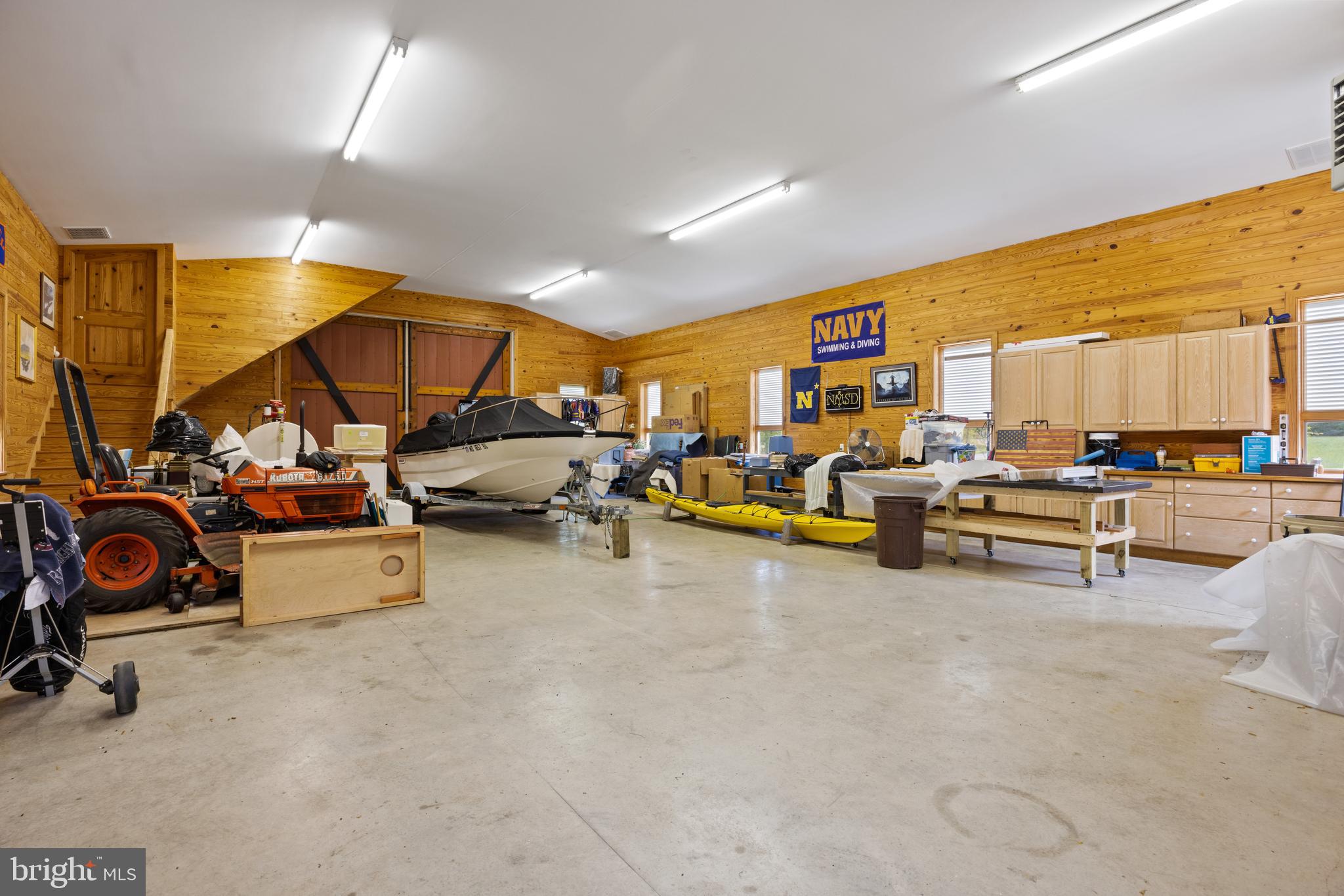 210 Corsica Point Ln