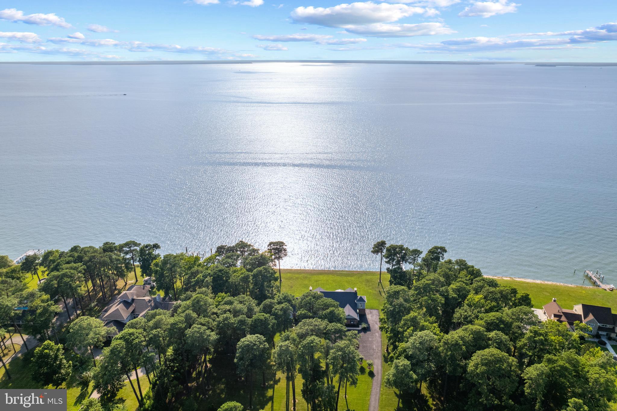 205 LIGHTHOUSE VIEW DRIVE