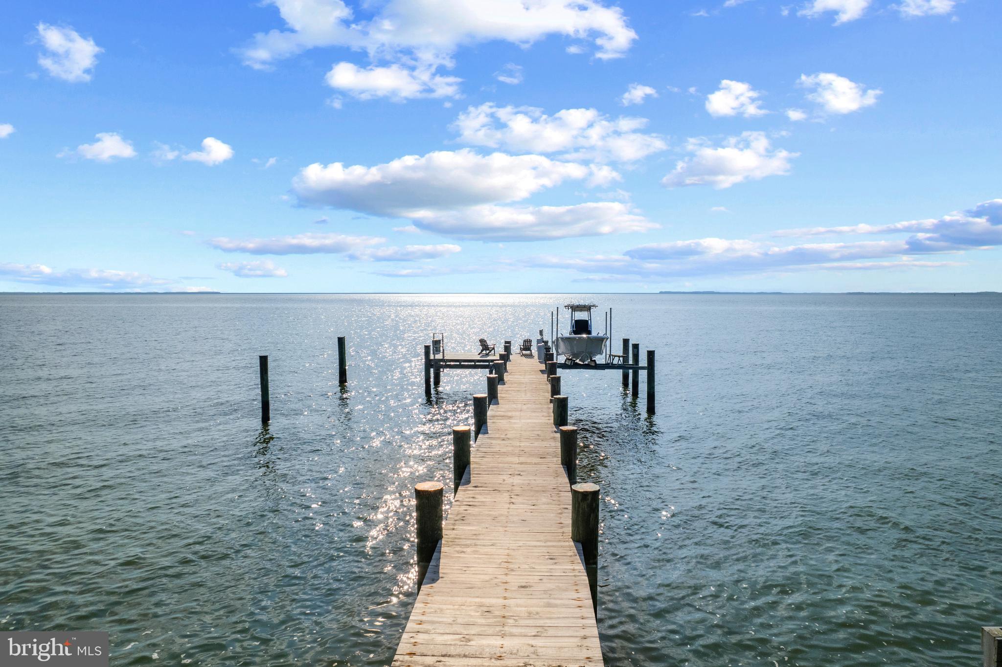 205 LIGHTHOUSE VIEW DRIVE