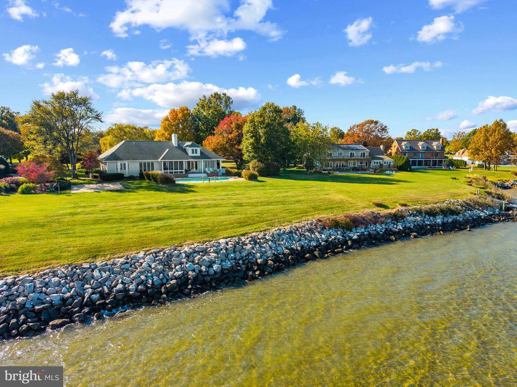 EASTERN SHORE WATERFRONT | 2907 COX NECK ROAD E