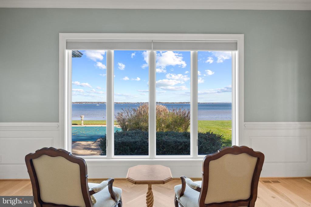 EASTERN SHORE WATERFRONT | 2907 COX NECK ROAD E