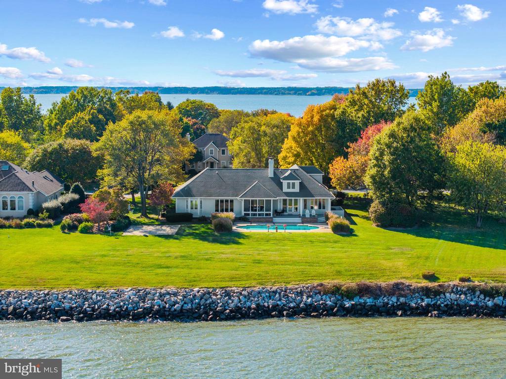 EASTERN SHORE WATERFRONT | 2907 COX NECK ROAD E