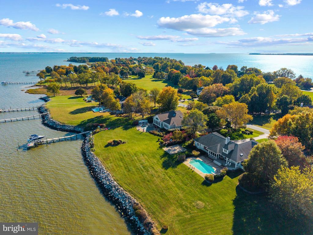 EASTERN SHORE WATERFRONT | 2907 COX NECK ROAD E