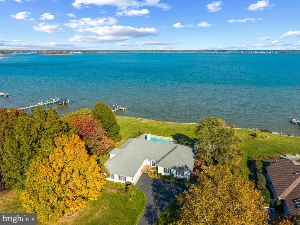 EASTERN SHORE WATERFRONT | 2907 COX NECK ROAD E