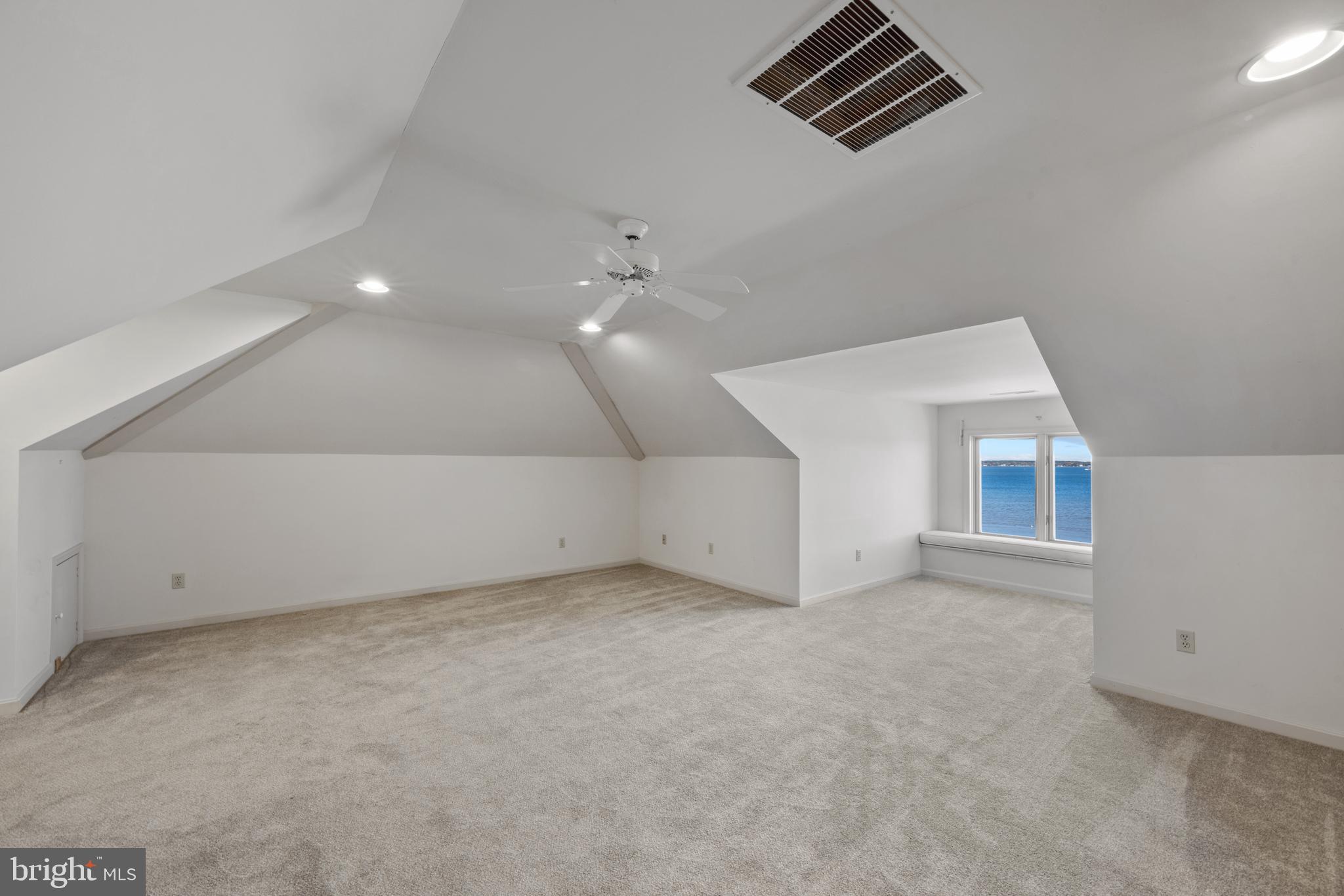 2907 COX NECK ROAD E