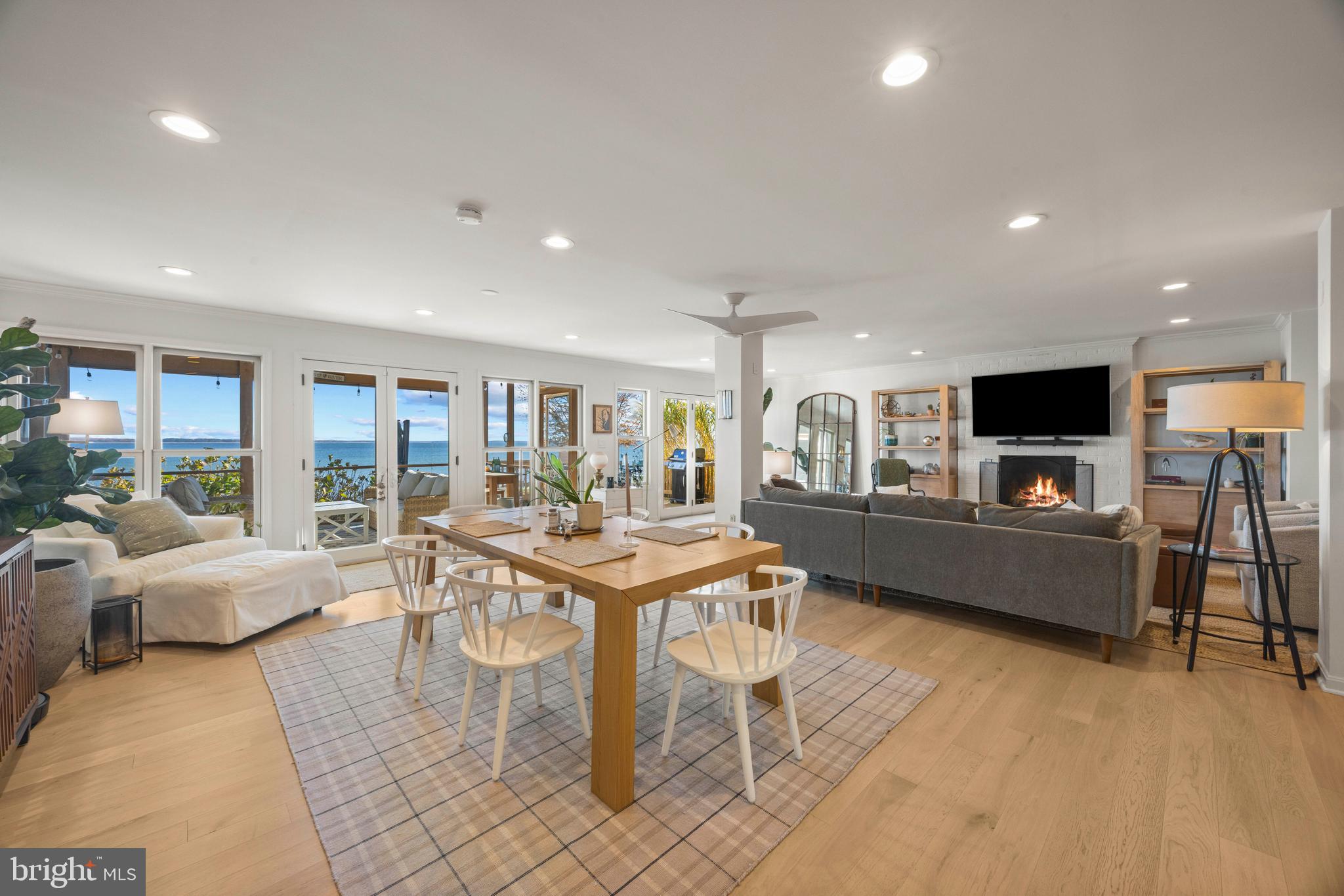 CHESTER RIVER WATERFRONT | 806 MONROE MANOR ROAD