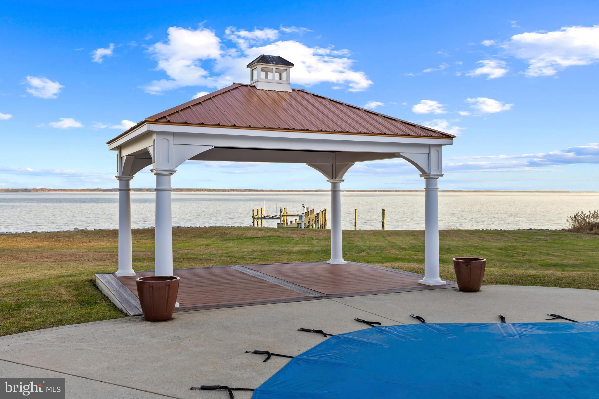 EASTERN SHORE WATERFRONT | 200 MALLARD COVE LANE