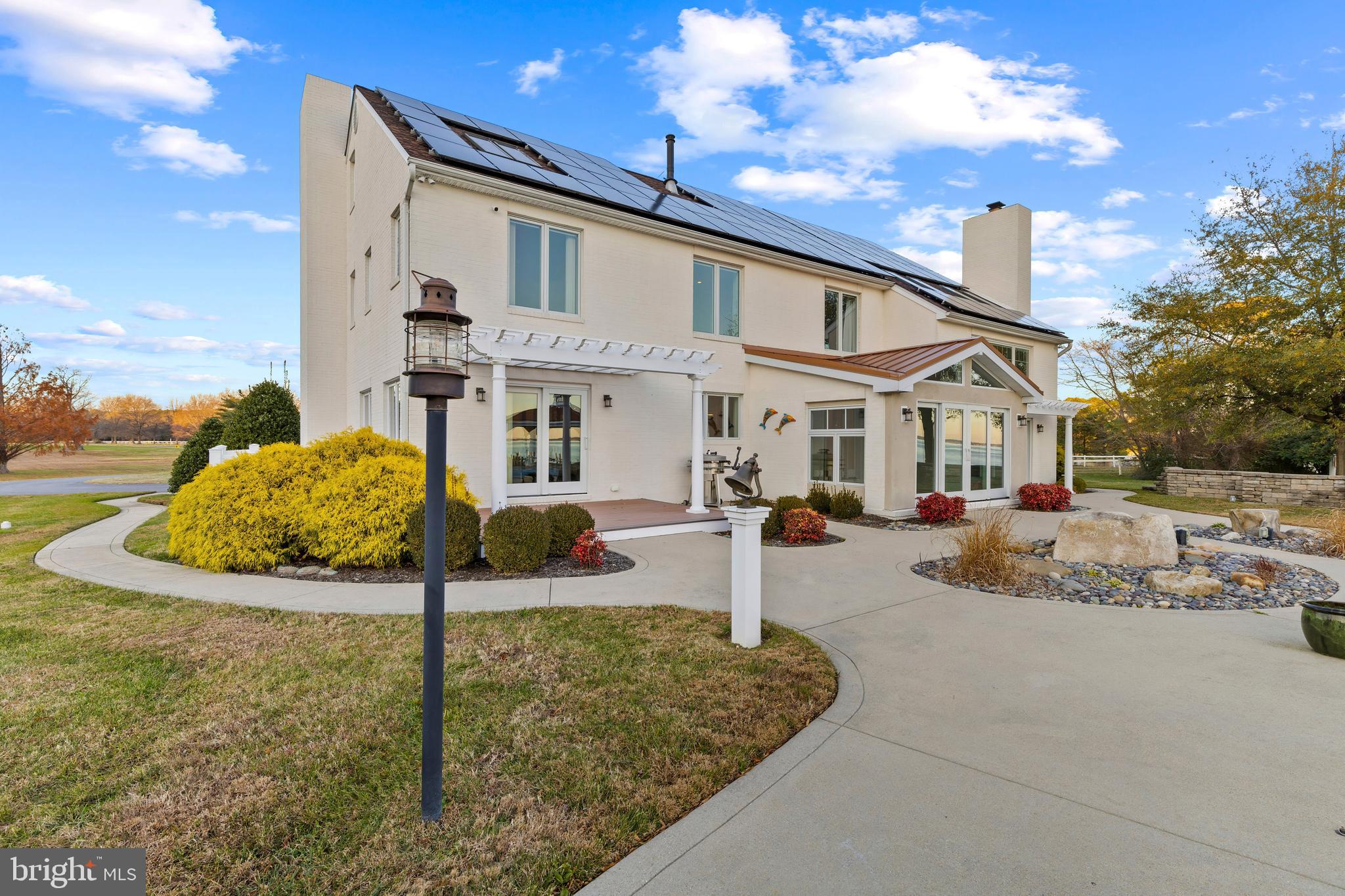 EASTERN SHORE WATERFRONT | 200 MALLARD COVE LANE