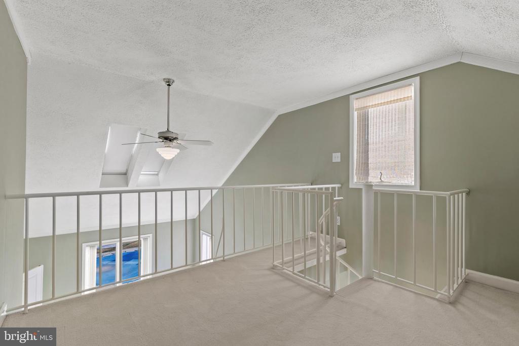 EASTERN SHORE WATERFRONT | 200 MALLARD COVE LANE