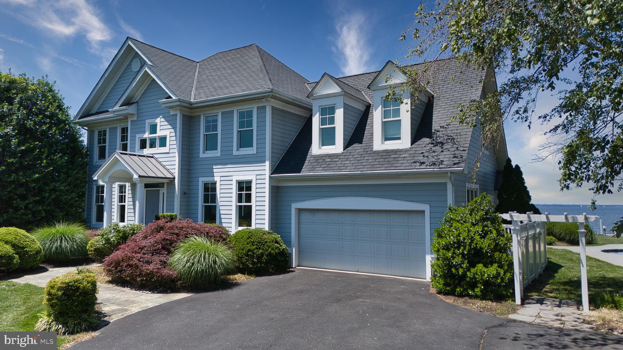 CHESAPEAKE BAY WATERFRONT | 216 LIGHTHOUSE VIEW DRIVE