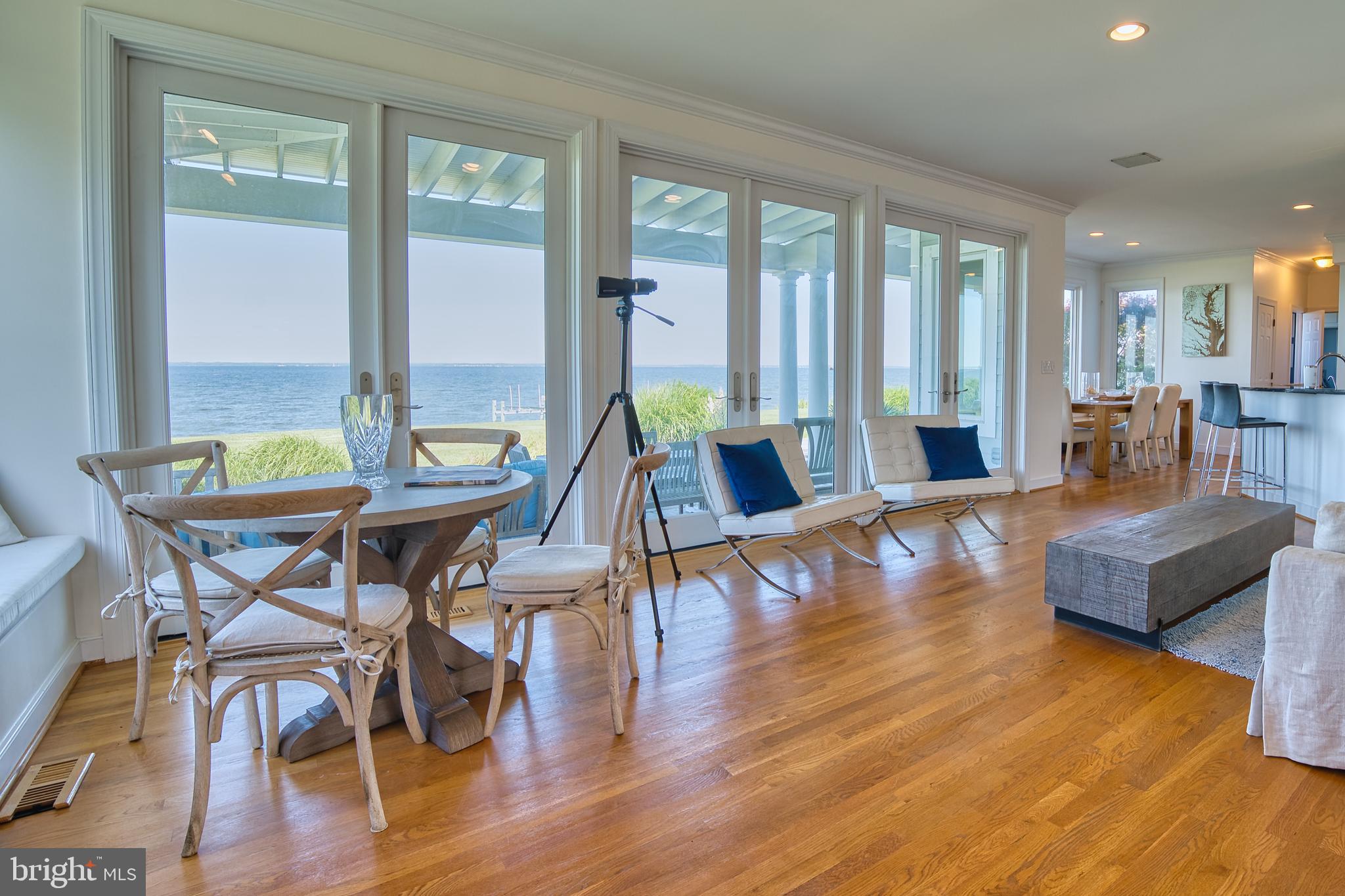 CHESAPEAKE BAY WATERFRONT | 216 LIGHTHOUSE VIEW DRIVE