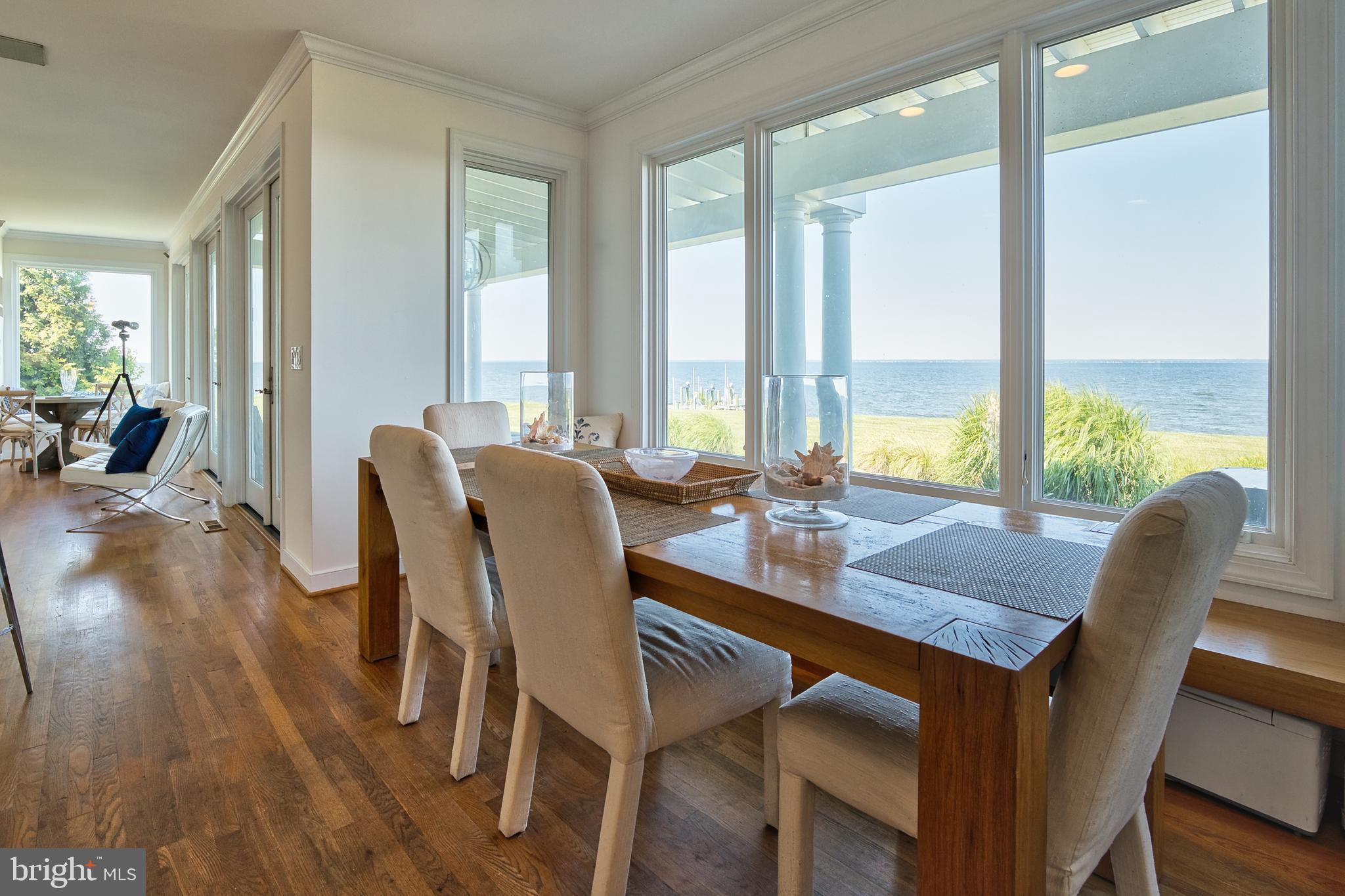 CHESAPEAKE BAY WATERFRONT | 216 LIGHTHOUSE VIEW DRIVE