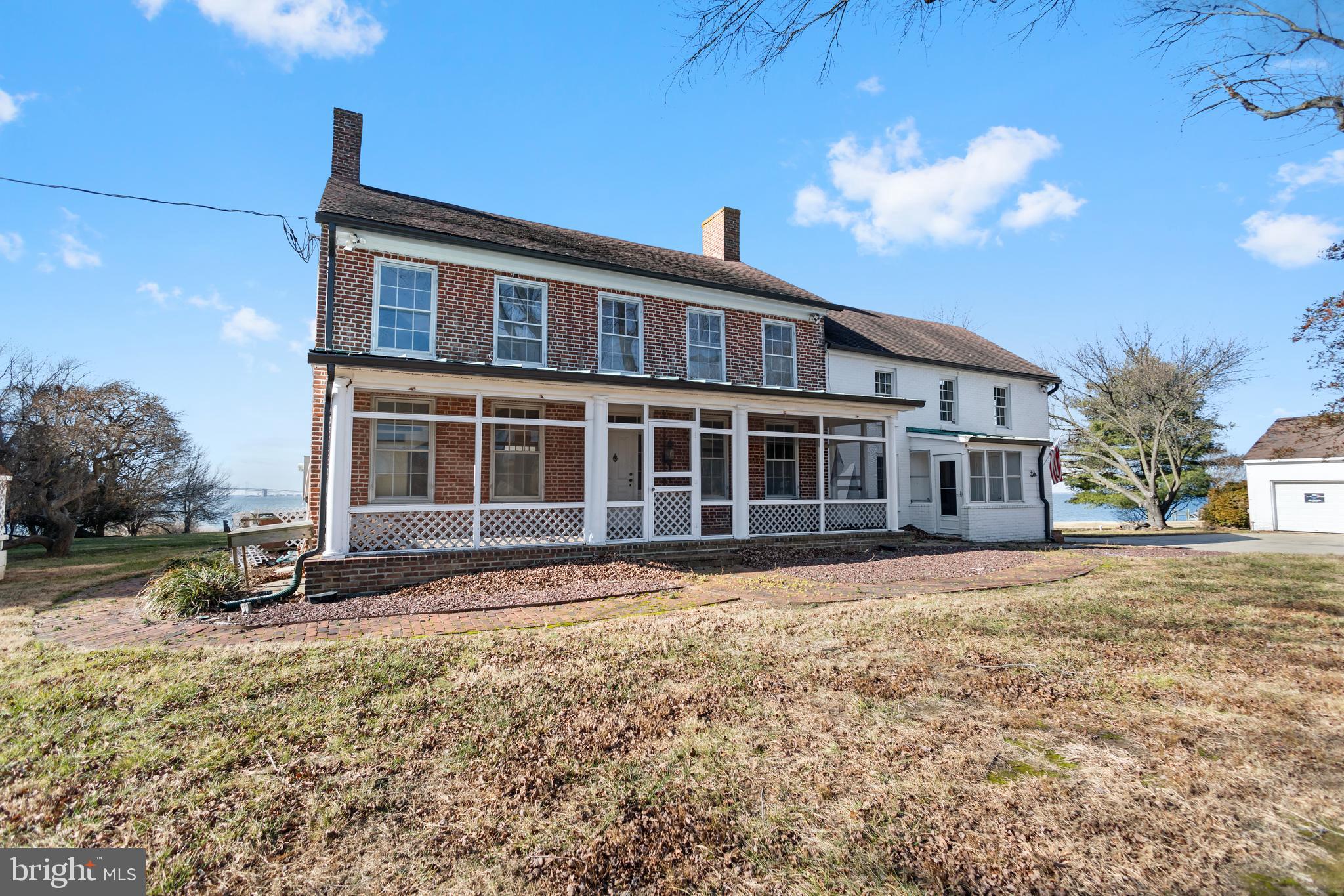 301 JOHN KALLIS LANE