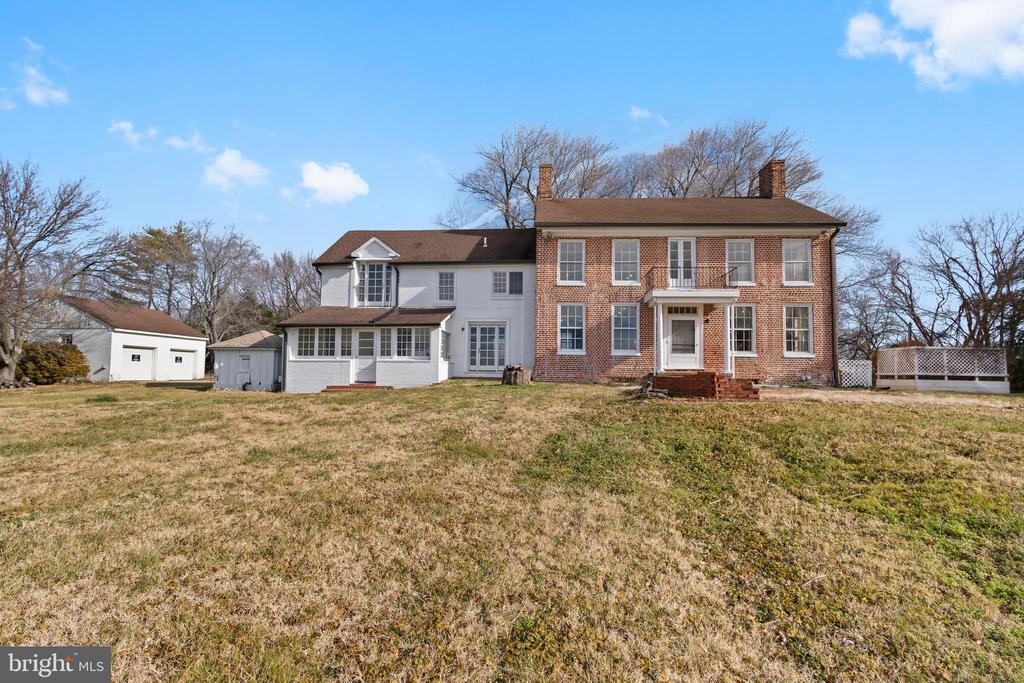 EASTERN SHORE WATERFRONT | 301 JOHN KALLIS LANE