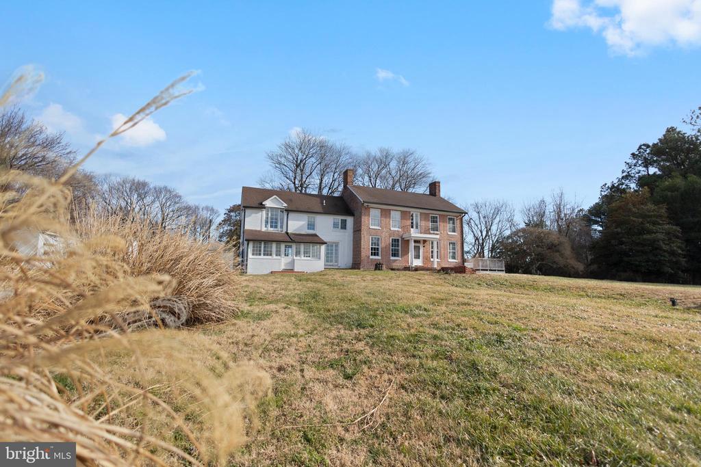 EASTERN SHORE WATERFRONT | 301 JOHN KALLIS LANE