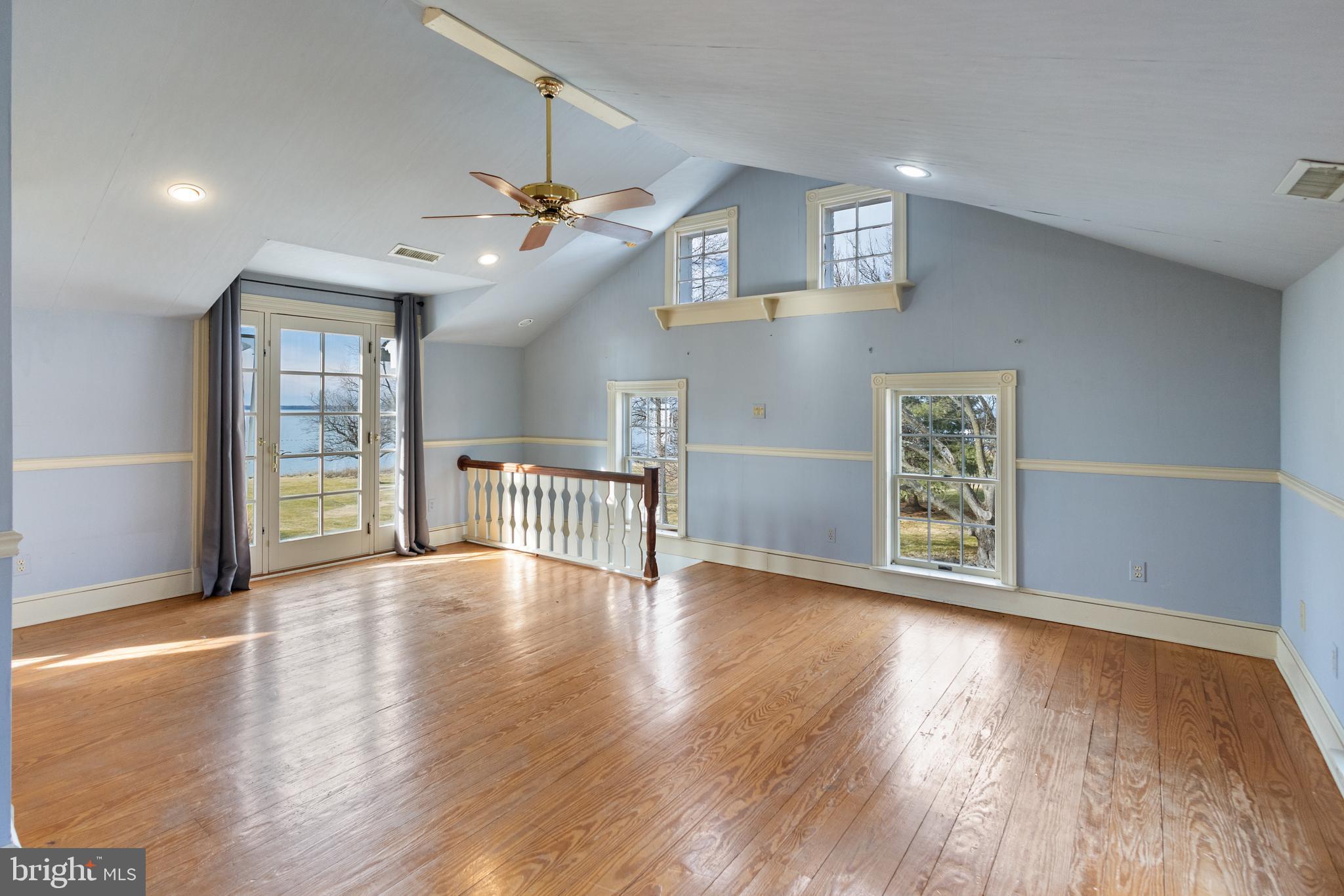 301 JOHN KALLIS LANE