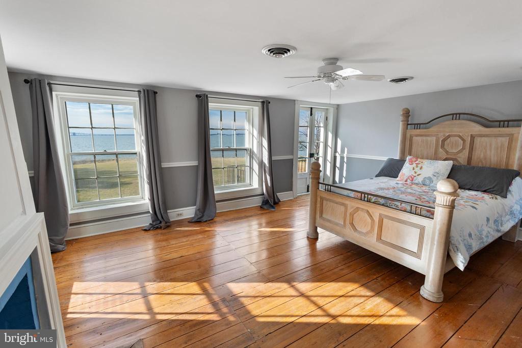 EASTERN SHORE WATERFRONT | 301 JOHN KALLIS LANE