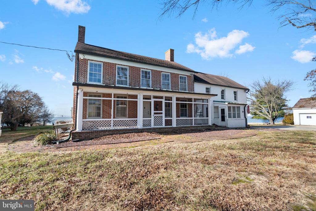 EASTERN SHORE WATERFRONT | 301 JOHN KALLIS LANE