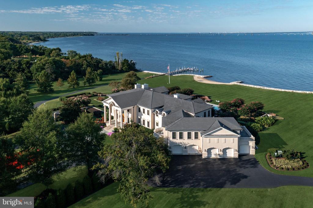 200 BRIDGEVIEW LANE