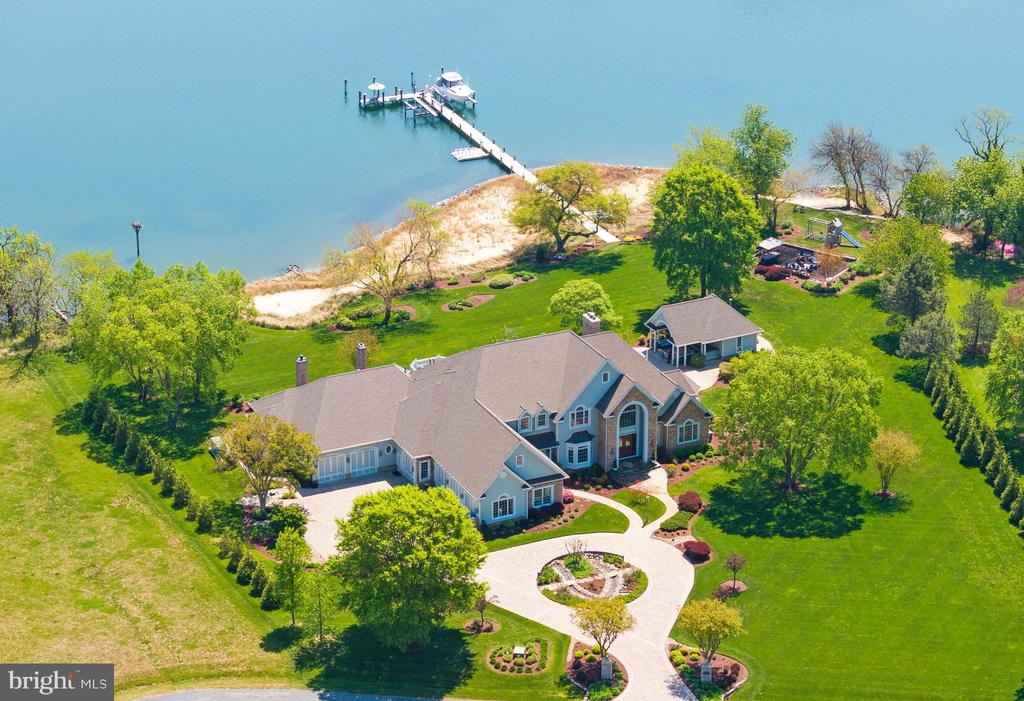 330 SERENITY LANE | CRAB ALLEY CREEK WATERFRONT