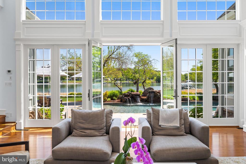 330 SERENITY LANE | CRAB ALLEY CREEK WATERFRONT