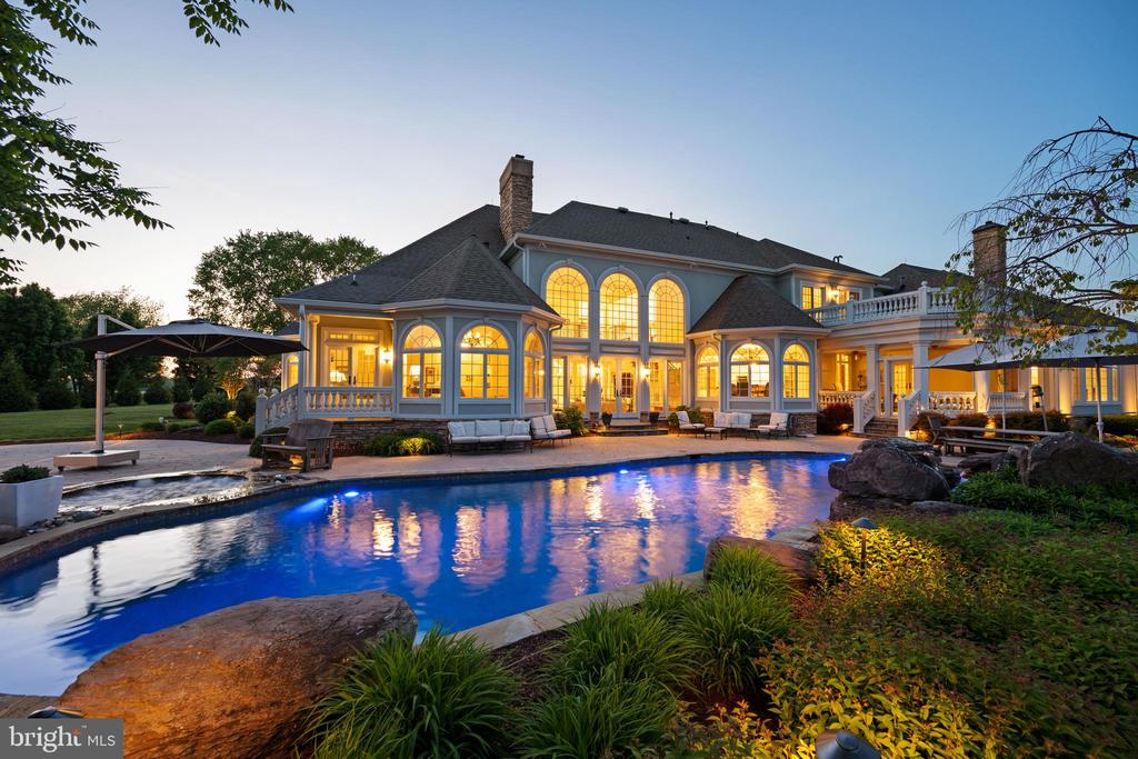 330 SERENITY LANE | CRAB ALLEY CREEK WATERFRONT