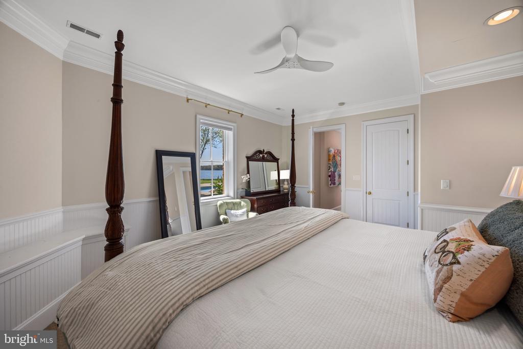 EASTERN SHORE WATERFRONT | 200 WYE ROAD