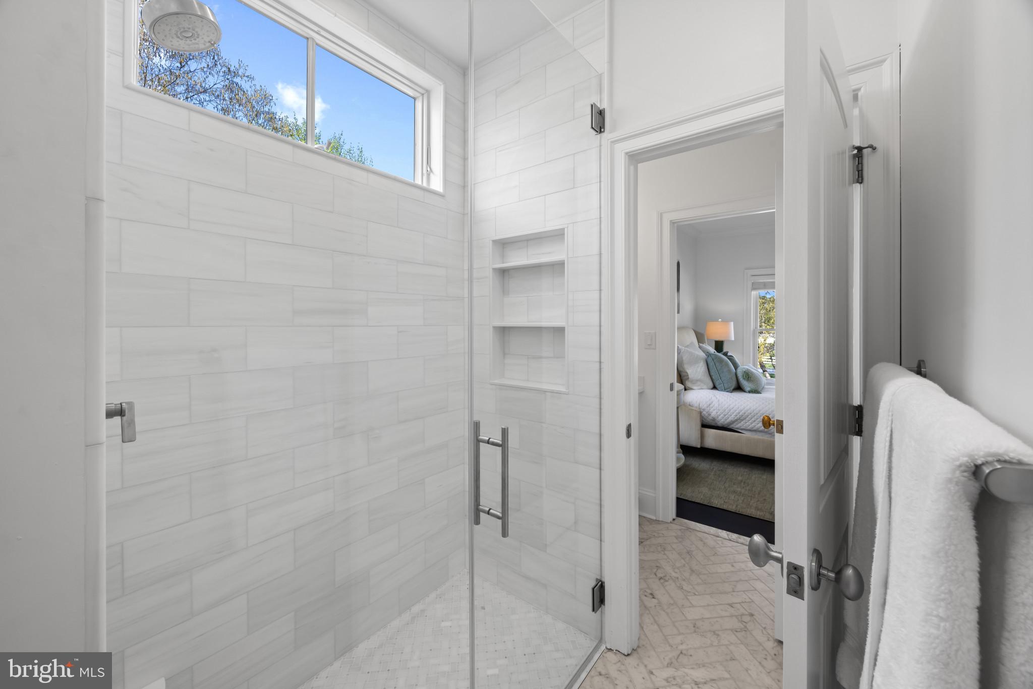 EASTERN SHORE WATERFRONT | 200 WYE ROAD