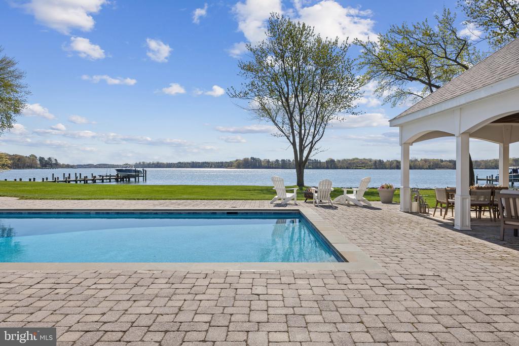 EASTERN SHORE WATERFRONT | 200 WYE ROAD