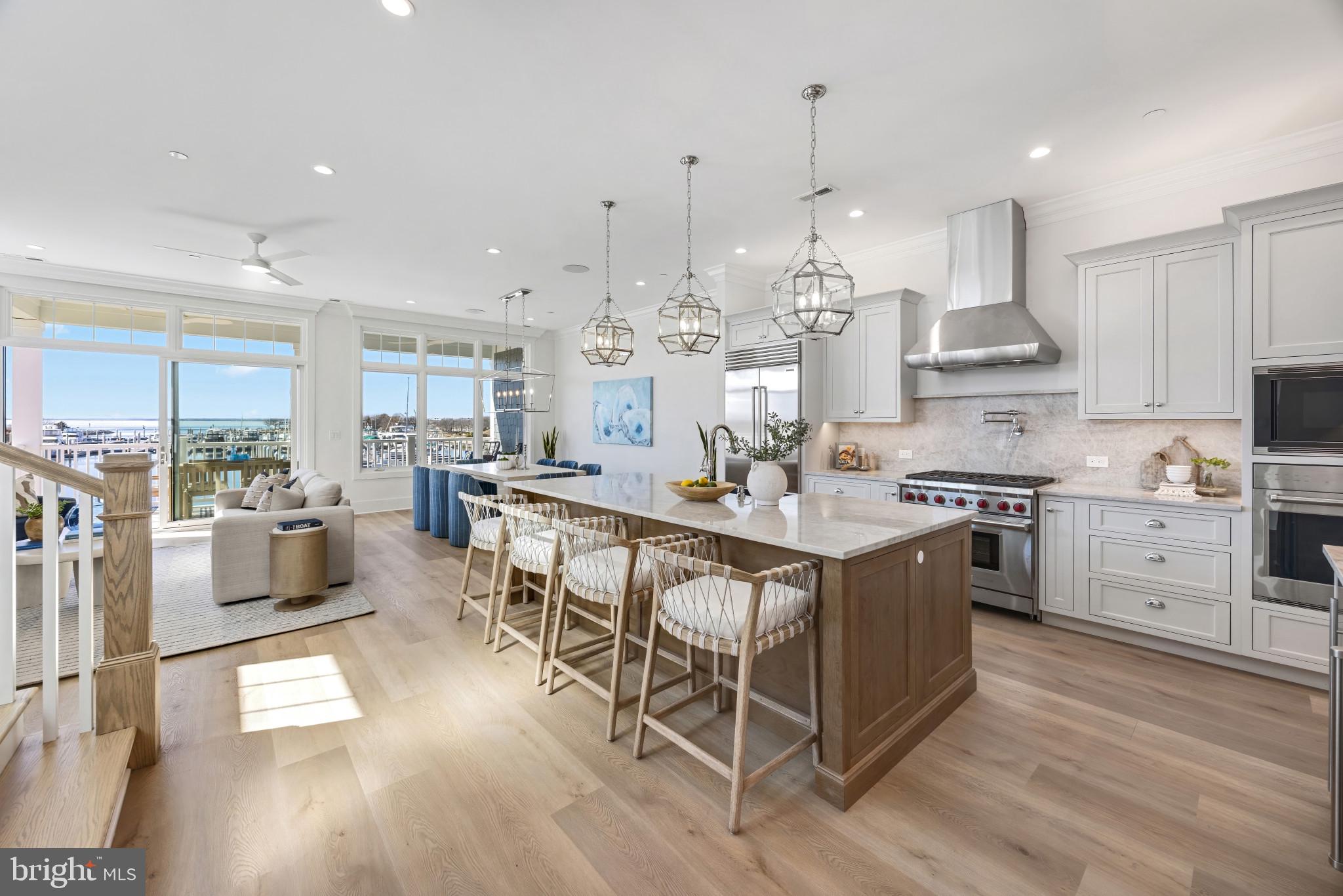 WATERFRONT LIVING AT SUNSET WHARF | 111 PETRIE WAY