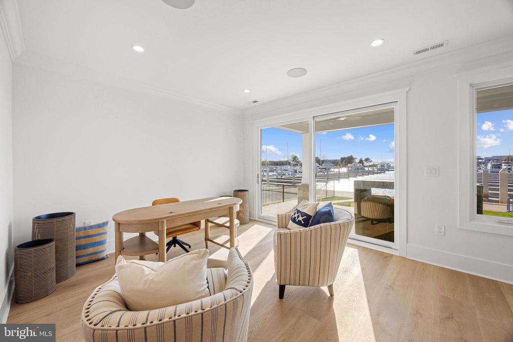119 PETRIE WAY