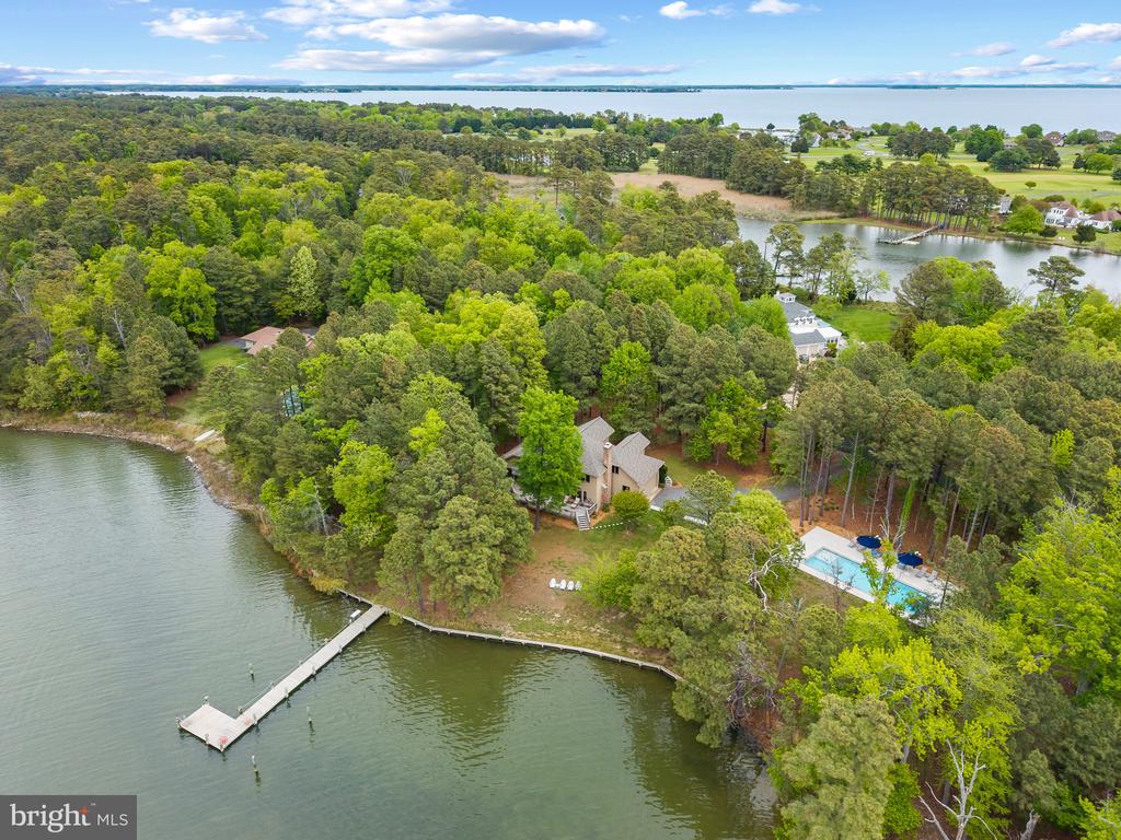 EASTERN SHORE WATERFRONT | 132 TANNERS POINT DRIVE