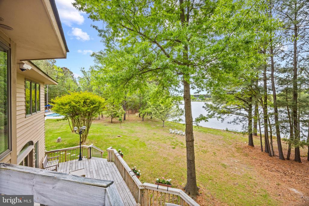EASTERN SHORE WATERFRONT | 132 TANNERS POINT DRIVE