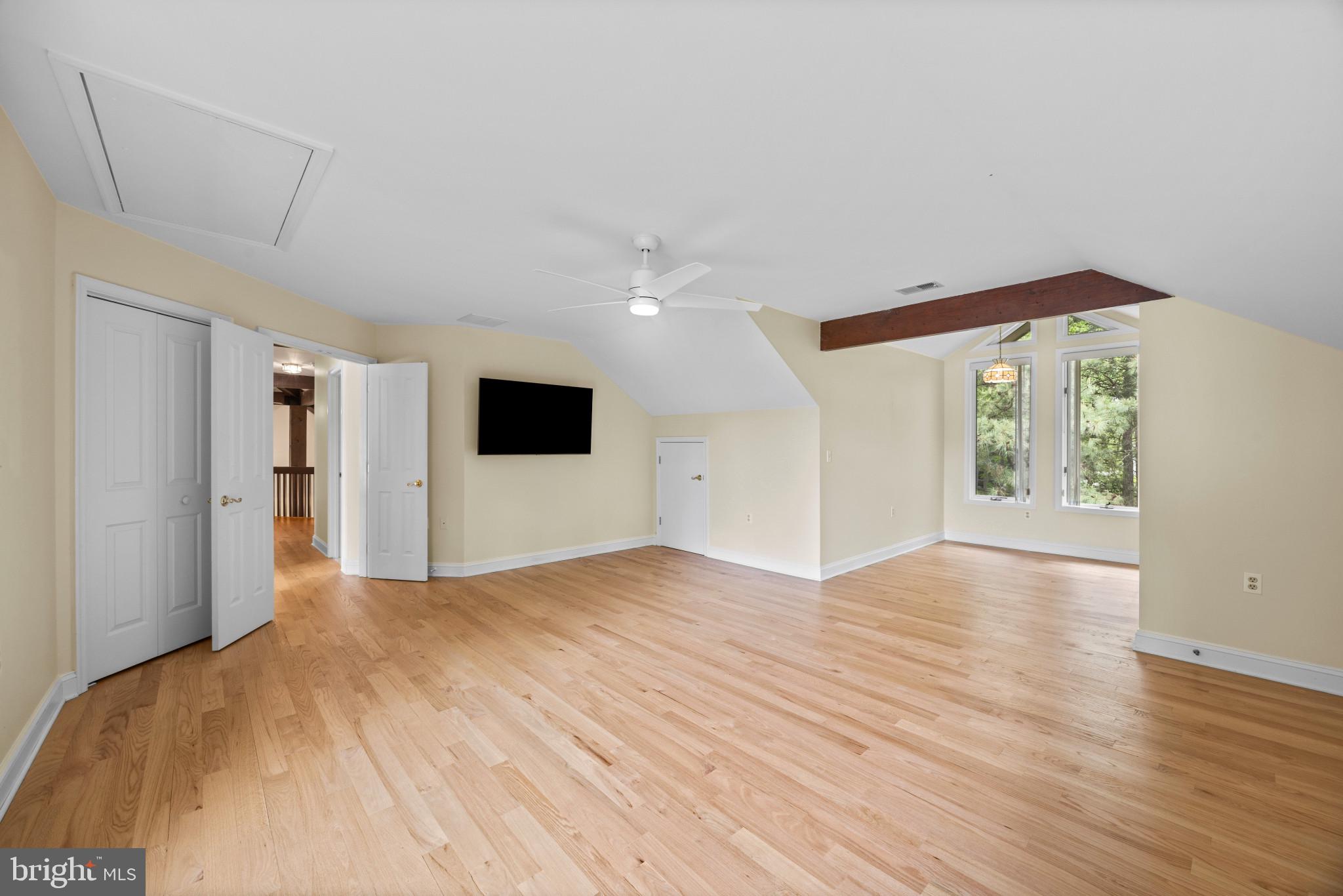 EASTERN SHORE WATERFRONT | 132 TANNERS POINT DRIVE