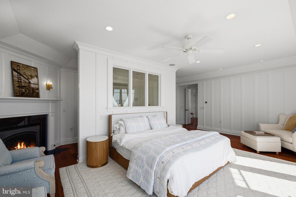 CHESAPEAKE BAY WATERFRONT ESTATE ON 20 ACRES | 7328 KENT POINT ROAD