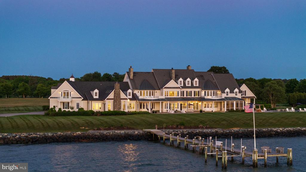 CHESAPEAKE BAY WATERFRONT ESTATE ON 20 ACRES | 7328 KENT POINT ROAD