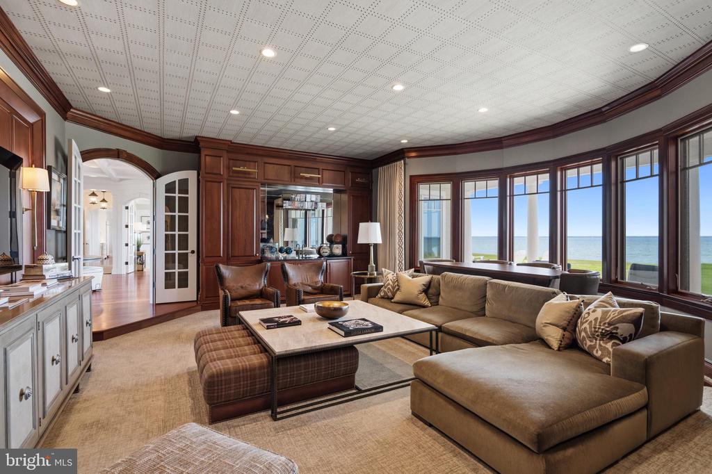CHESAPEAKE BAY WATERFRONT ESTATE ON 20 ACRES | 7328 KENT POINT ROAD