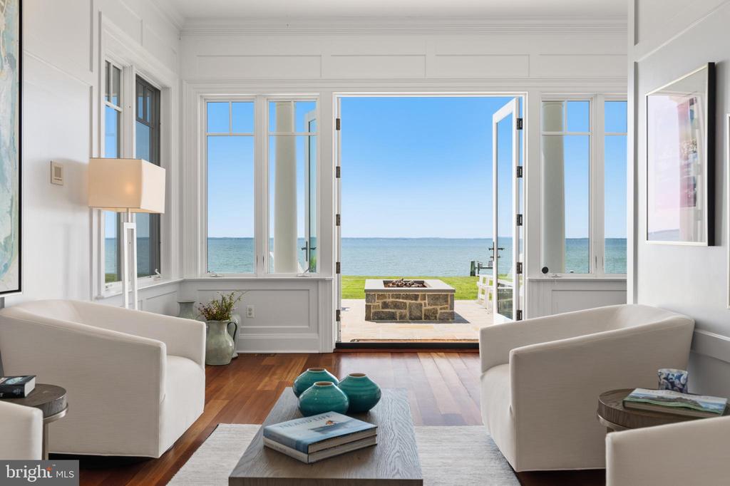 CHESAPEAKE BAY WATERFRONT ESTATE ON 20 ACRES | 7328 KENT POINT ROAD
