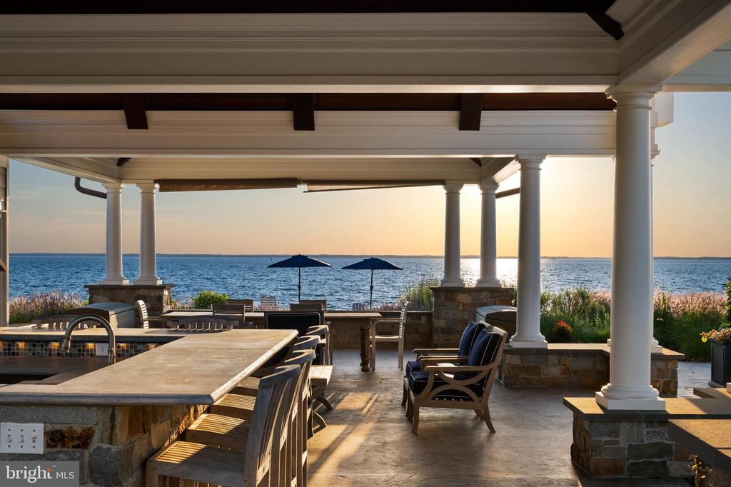 CHESAPEAKE BAY WATERFRONT ESTATE ON 20 ACRES | 7328 KENT POINT ROAD